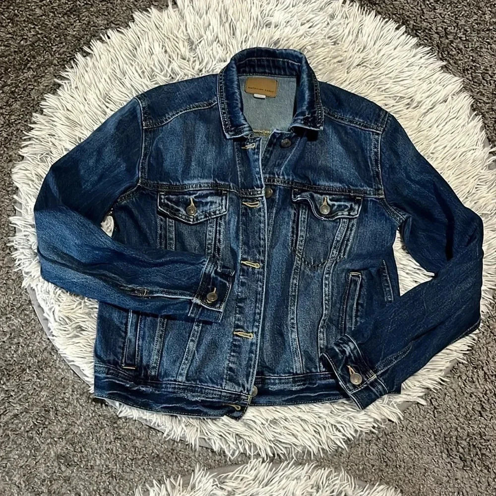 American Eagle Denim Jacket Size Small